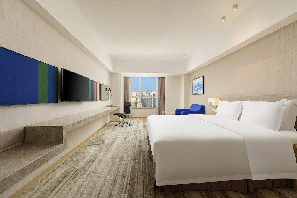 Фото Holiday Inn Express Shenyang Tawan, an Ihg Hotel