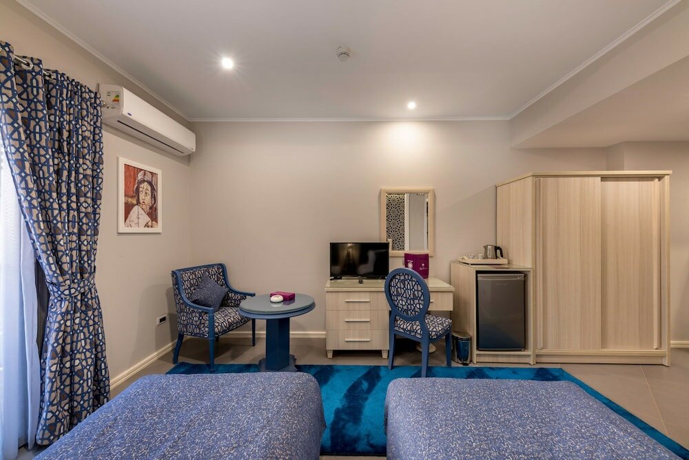 Фото Royal Day Plaza Hotel