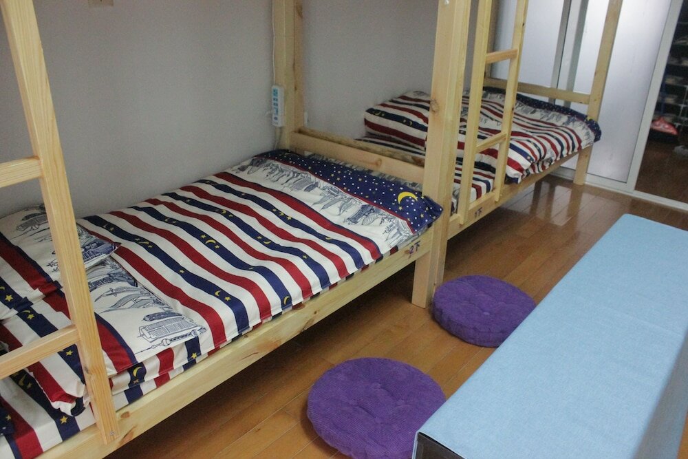 Фото Shanghai Lost International Youth Hostel