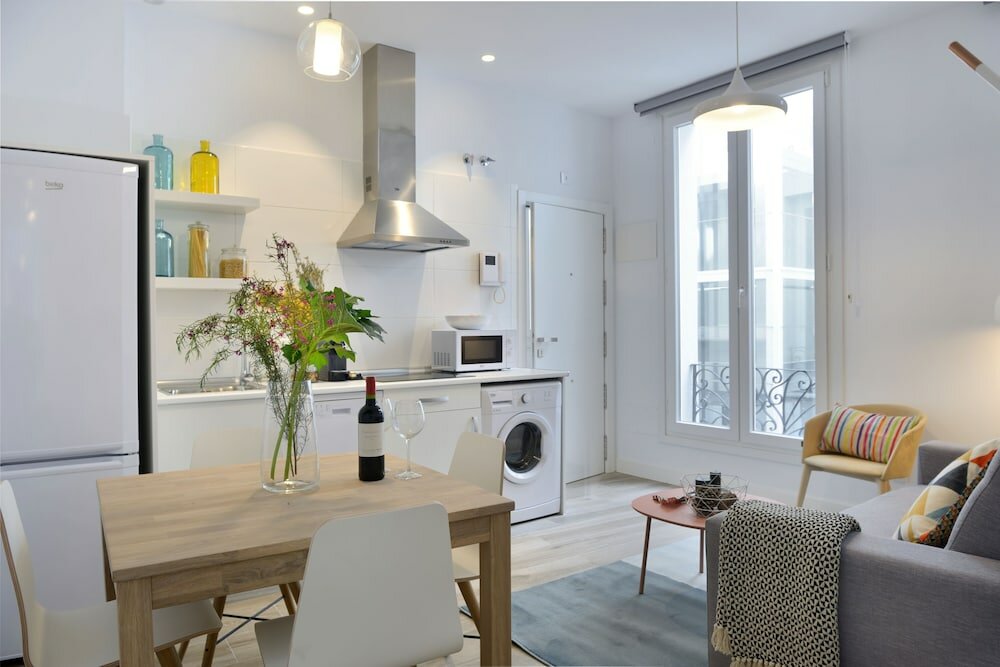 Фото Nqn Aparts & Suites Madrid