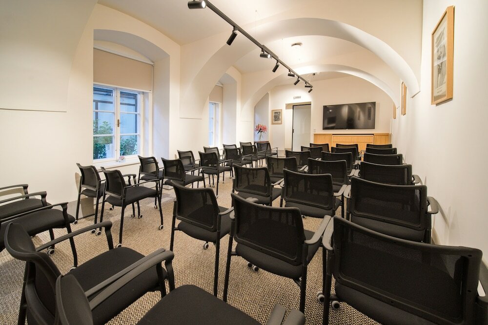 Фото Hotel Leonardo & Bookquet