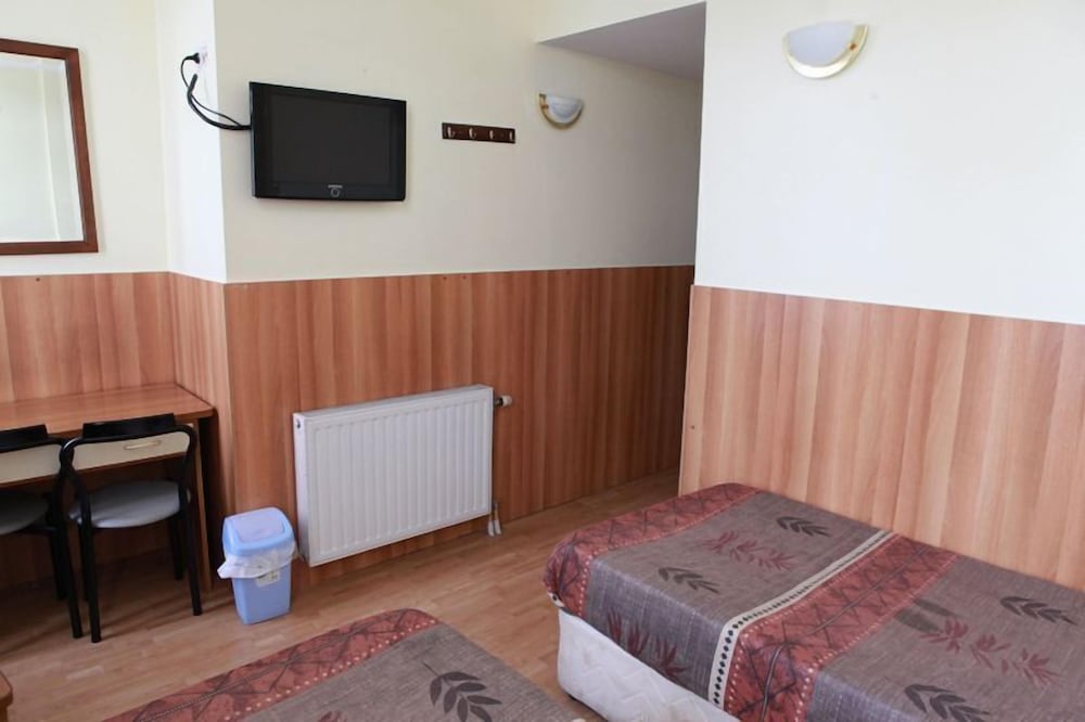 Фото Hotel Aristote