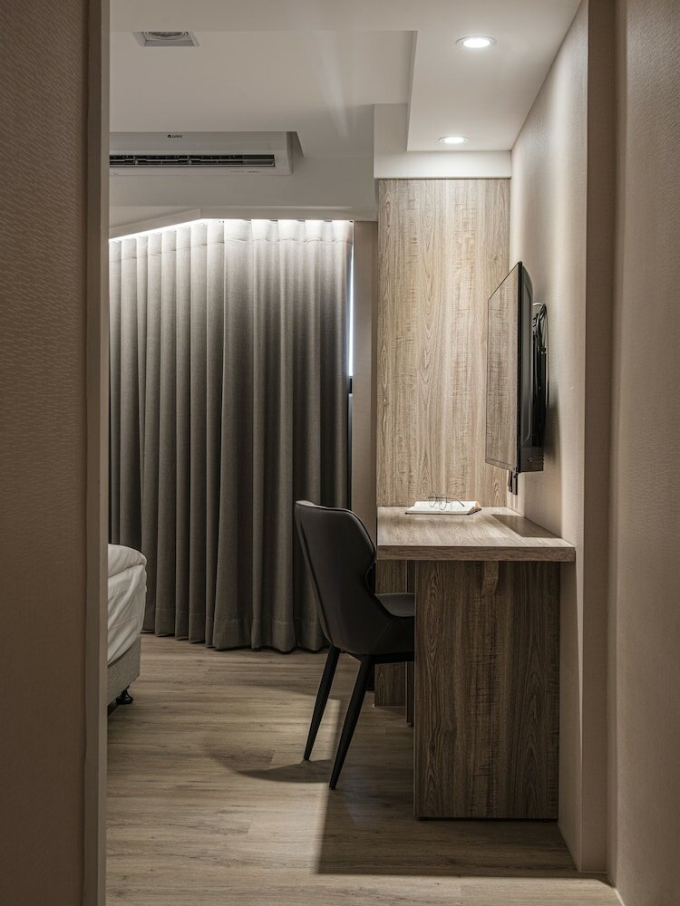 Фото Spring's Rhapsody Hotel