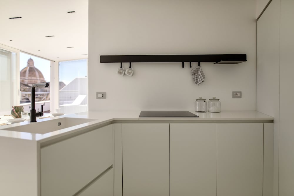 Фото WeLive Trapani luxury apartments & pool