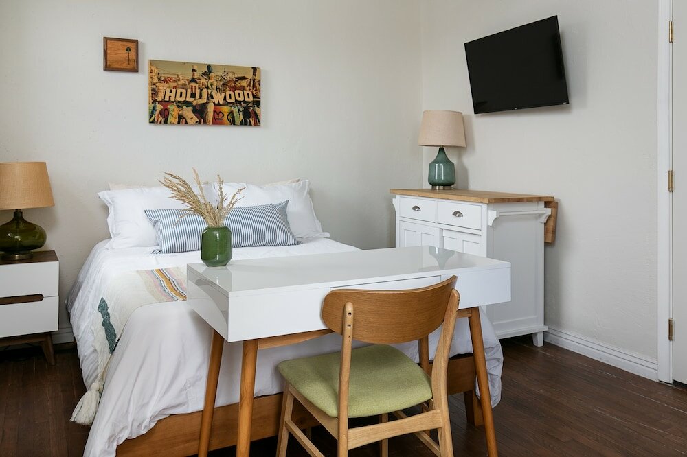 Фото Historic Building Studio! Cdc Cleaning Standards