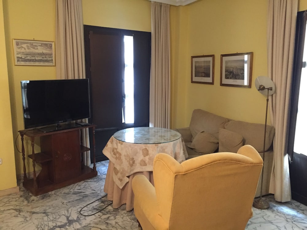 Фото Alfalfa Deluxe Suite by Valcambre