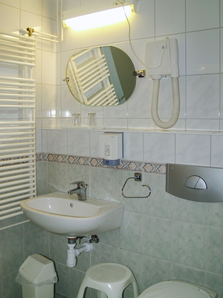 Фото Világos Hotel Balatonvilágos