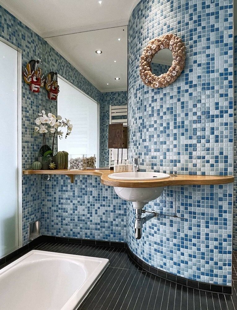 Фото Quirky and Modern Clerkenwell Apartment