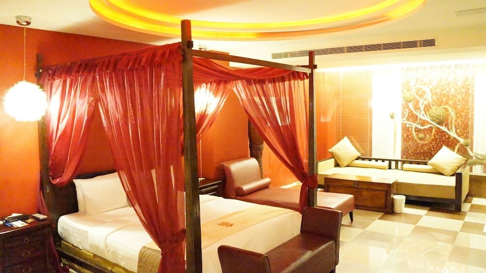 Фото Hip SPA Motel