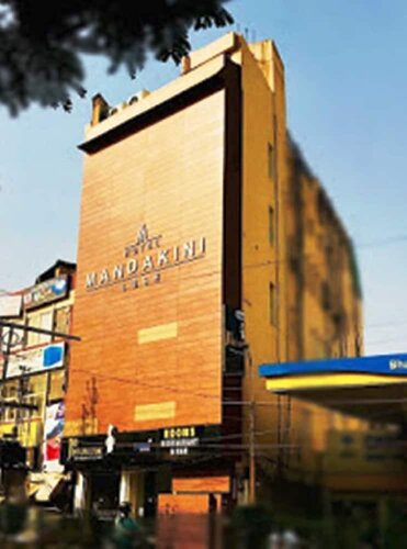 Гостиница Hotel Mandakini Lush в Канпуре