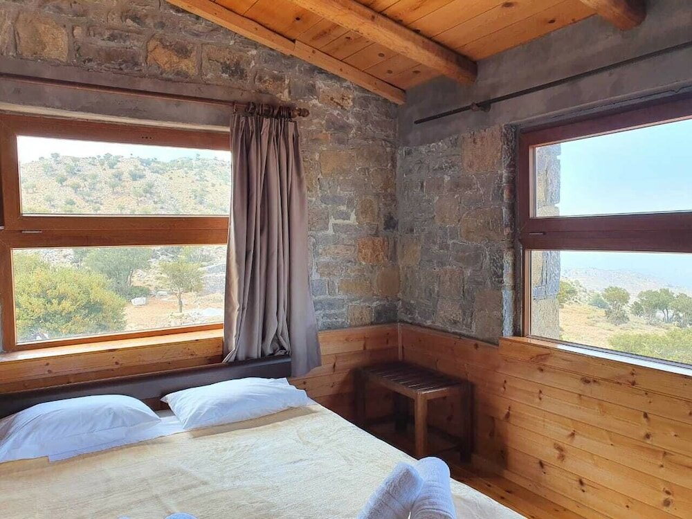 Фото Psiloritis Retreat Hotel