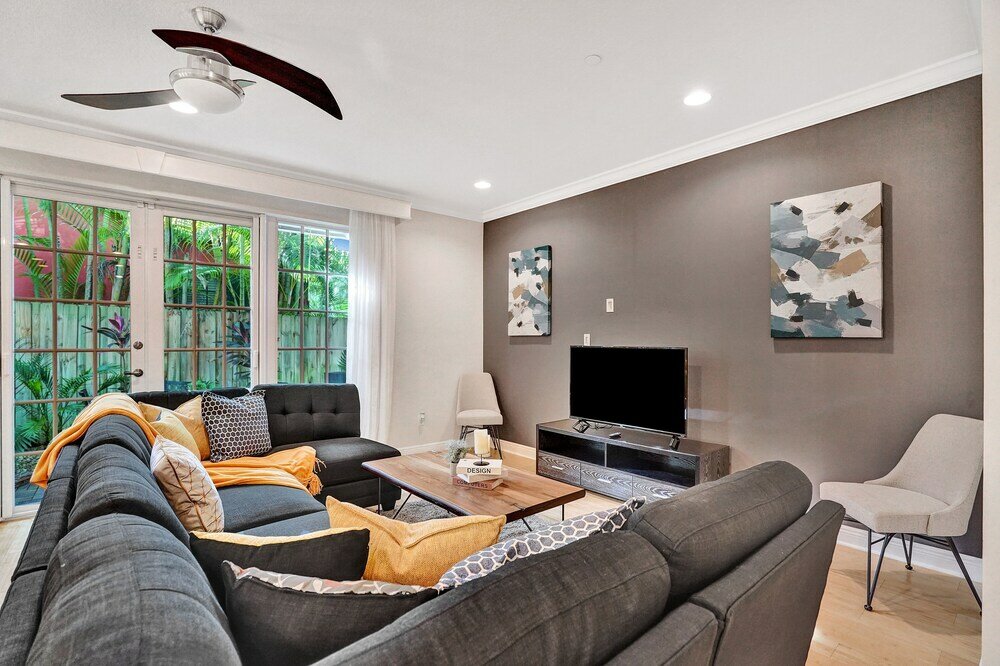 Фото Fabulous 4br home close to beach