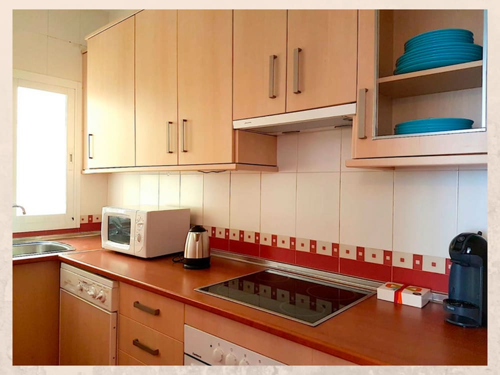 Фото Renthas Perchel Apartment