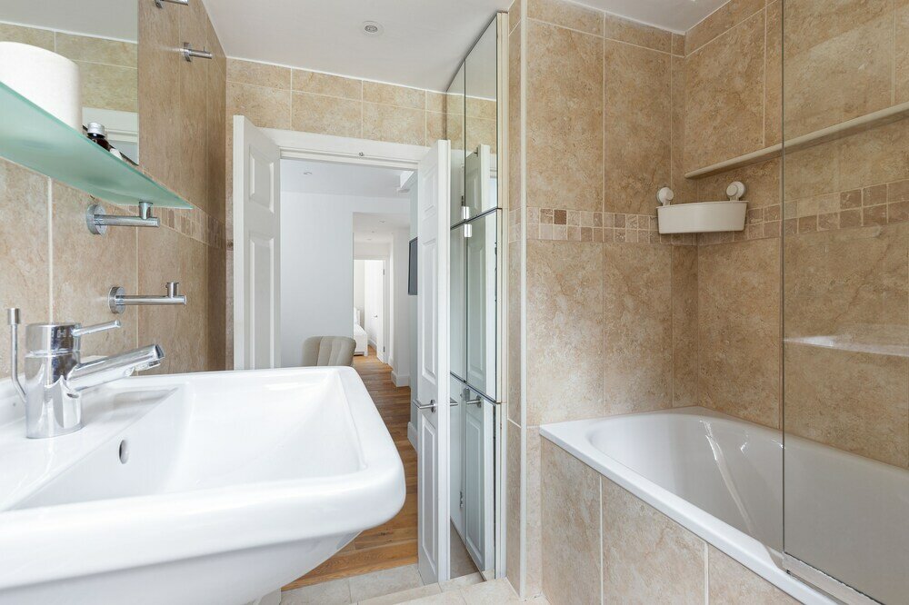 Фото The Abbey Road Apartments