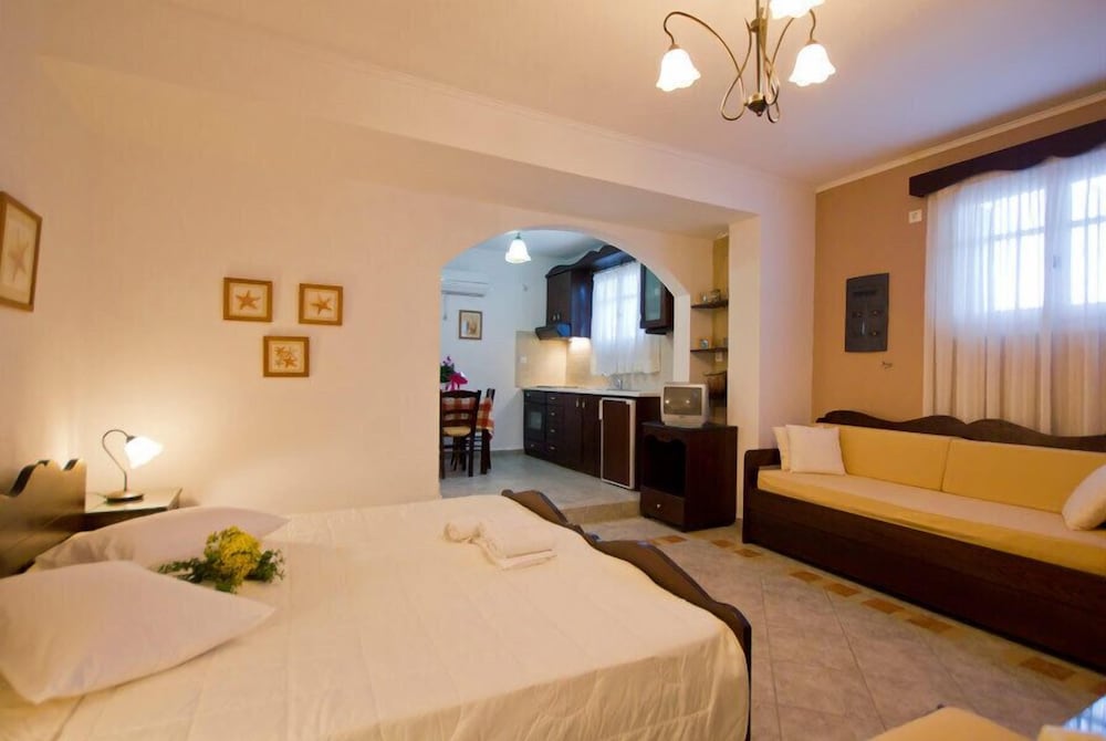 Фото Nikos Sea view apts Milos