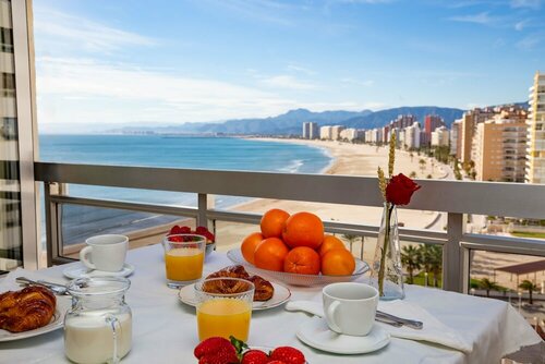Гостиница Apartamento Cullera frente al mar в Кульере