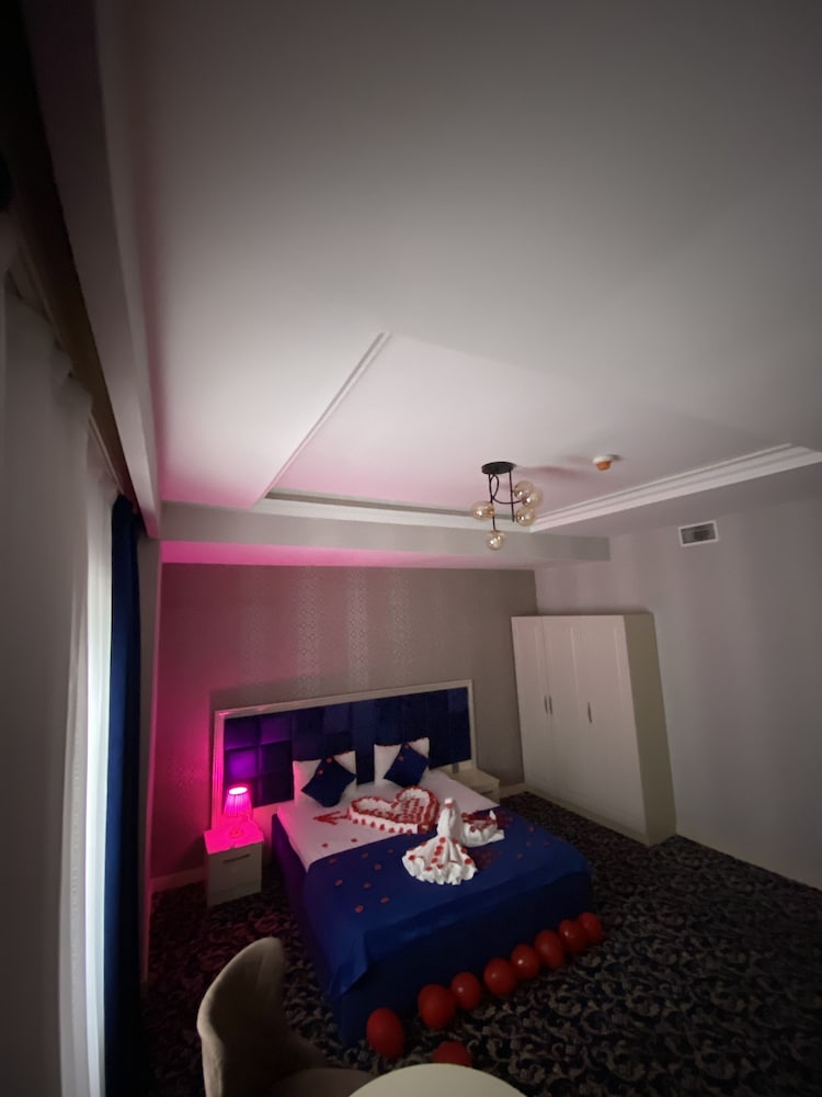 Фото Отель Wiseman Mont Inn