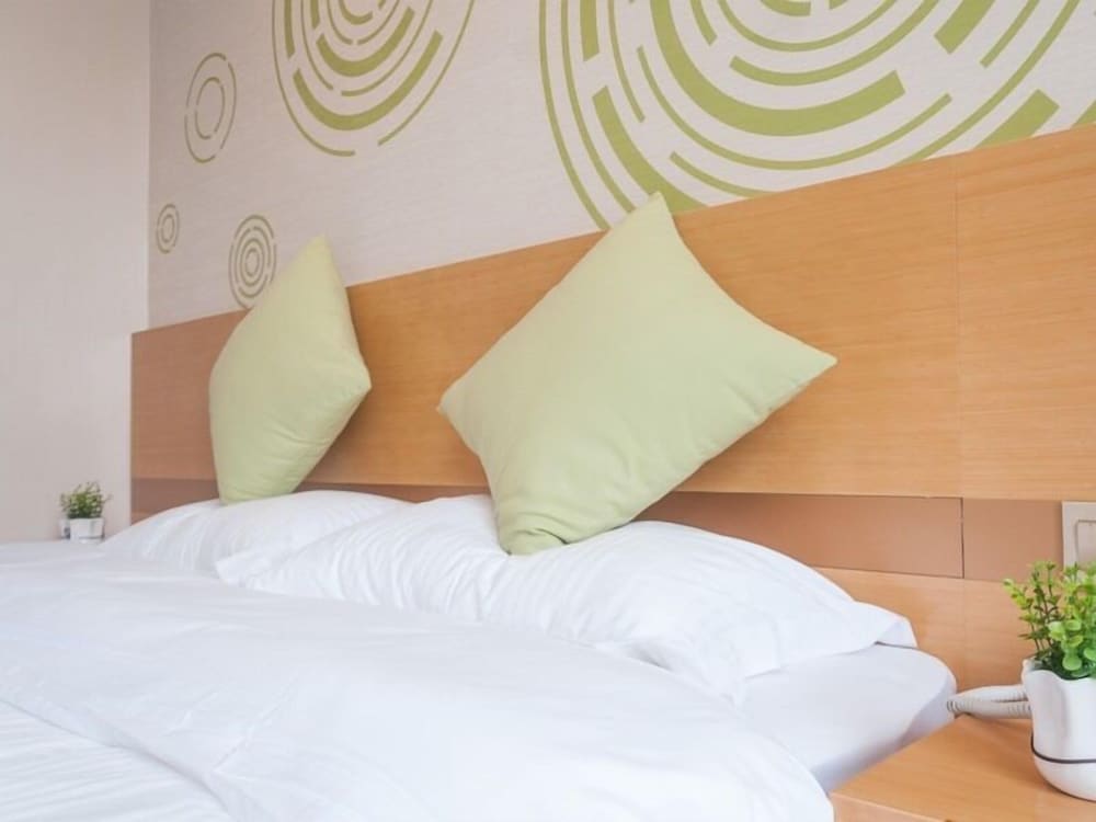 Фото GreenTree Inn Nanning Qingxiu District DongGe Hotel