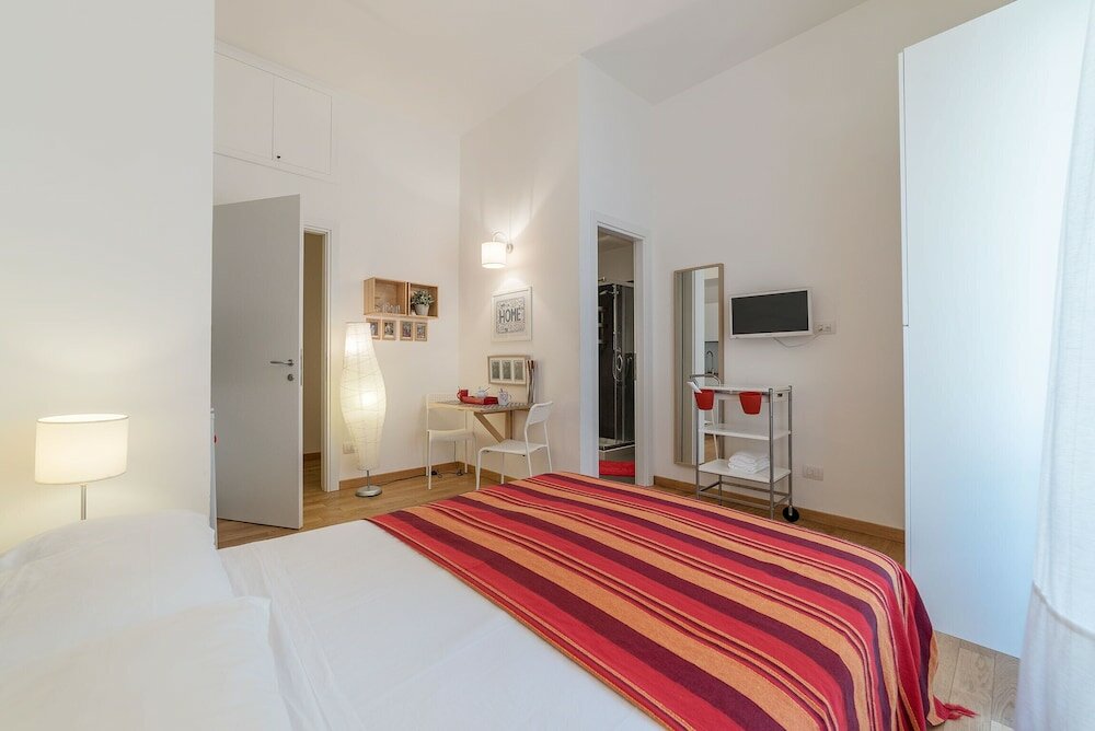 Фото Santa Maria Maggiore Exclusive Apartment