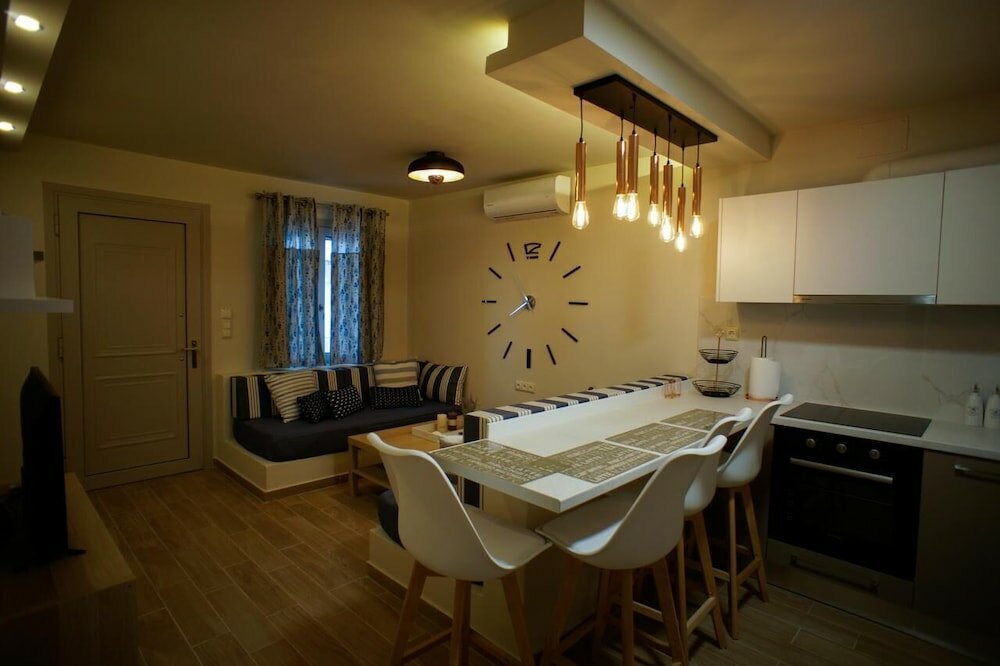 Фото Sandika Apartments