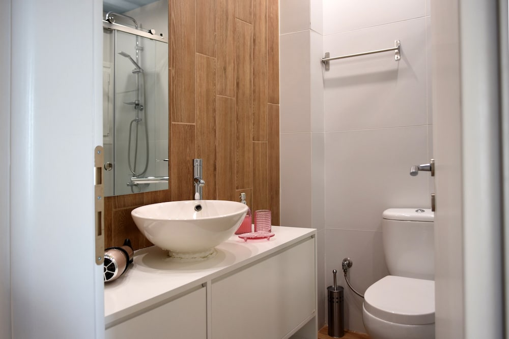 Фото Armonia Deluxe Apt Must