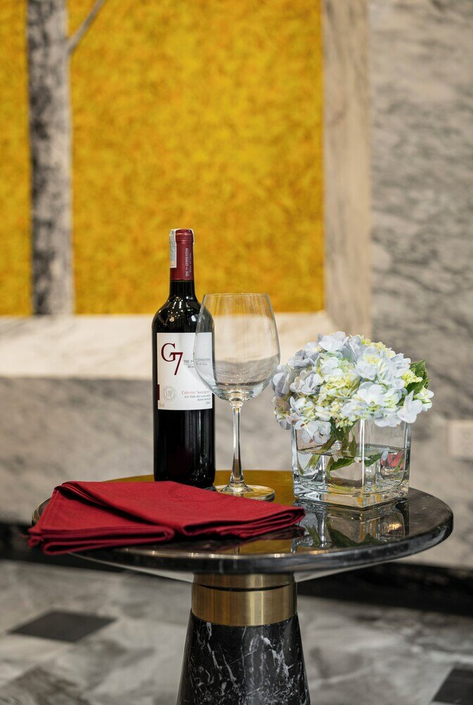 Фото Paradise Suites Nguyen Khuyen