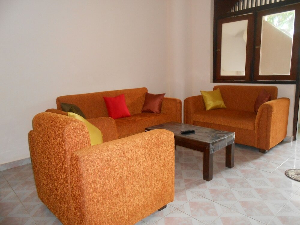 Фото Colombo Apartments - Harmers Avenue