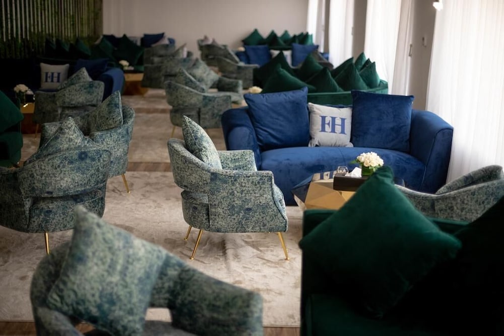 Фото Al Ammariah Hills Resort