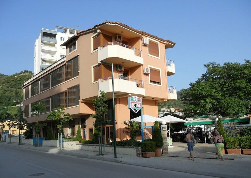 Гостиница Hotel Onorato во Влёре