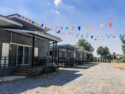Capital O 75412 V Resort