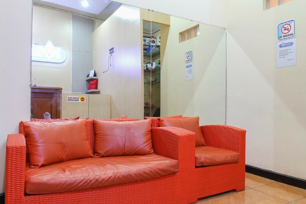 Фото RedDoorz @ Pataruman Garut