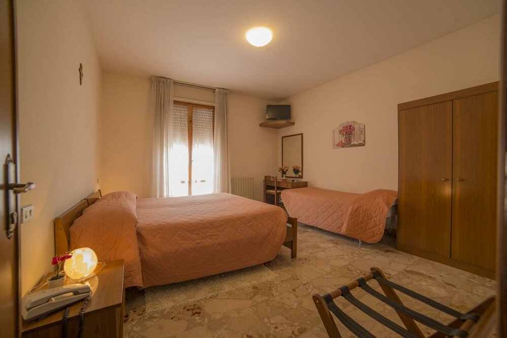 Фото Hotel Santa Maria