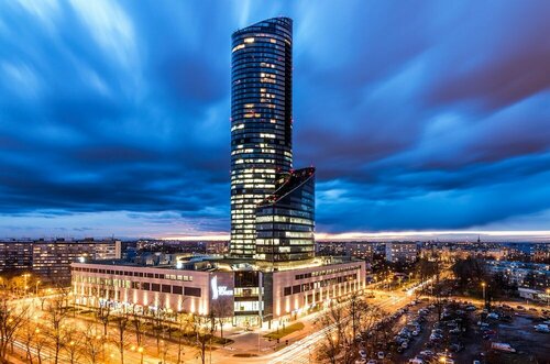 Гостиница In The Sky - Sky Tower Apartments во Вроцлаве