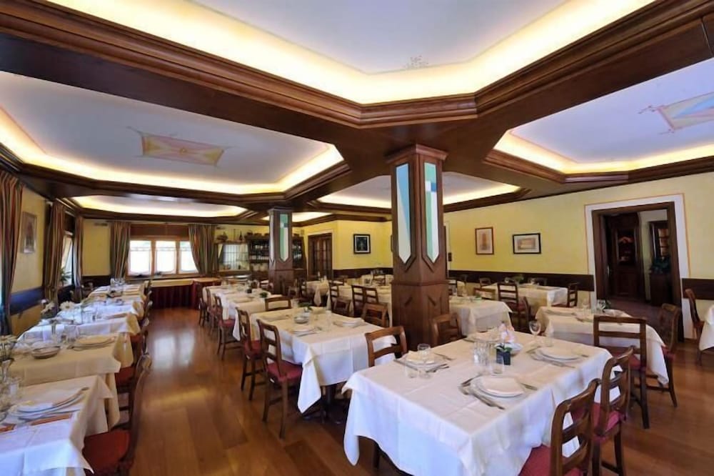 Фото Hotel Beau Sejour