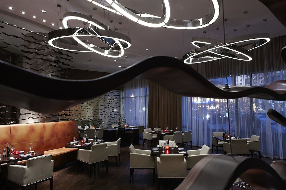 Фото Renaissance Tianjin Lakeview Hotel