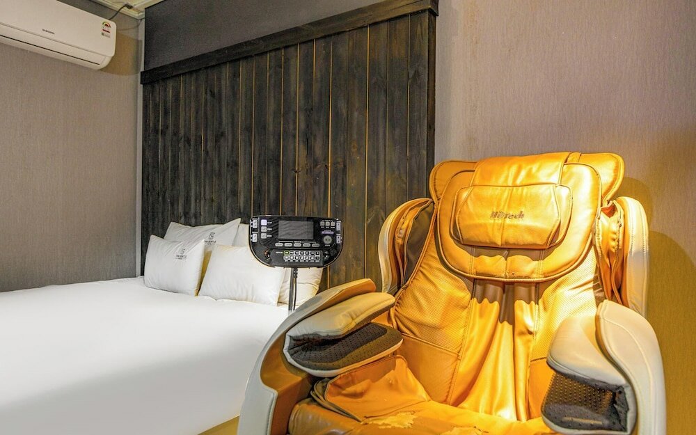 Фото Gimhae Eobangdong The Gentle Hotel