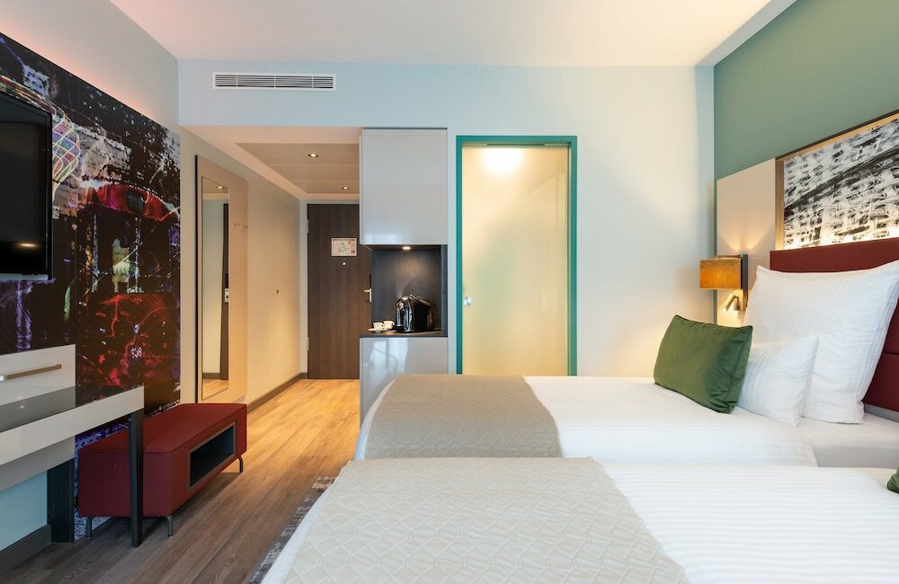 Фото Leonardo Hotel Augsburg