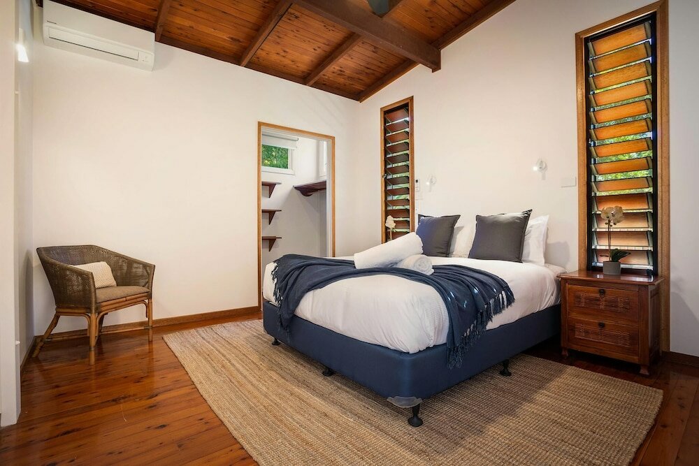 Фото Your Luxury Escape - Coco Beach House