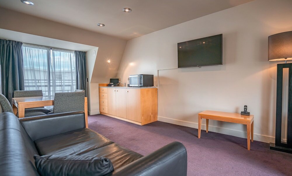 Фото Scenic Hotel Southern Cross