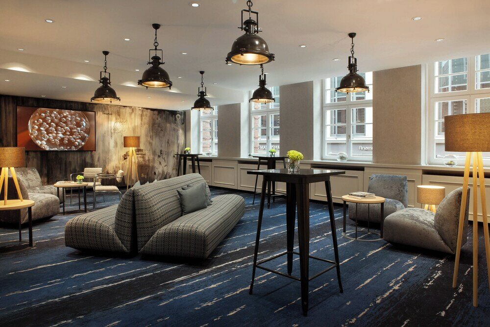 Фото Renaissance Hamburg Hotel