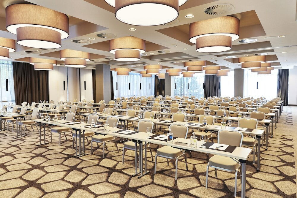 Фото Steigenberger Hotel Koln