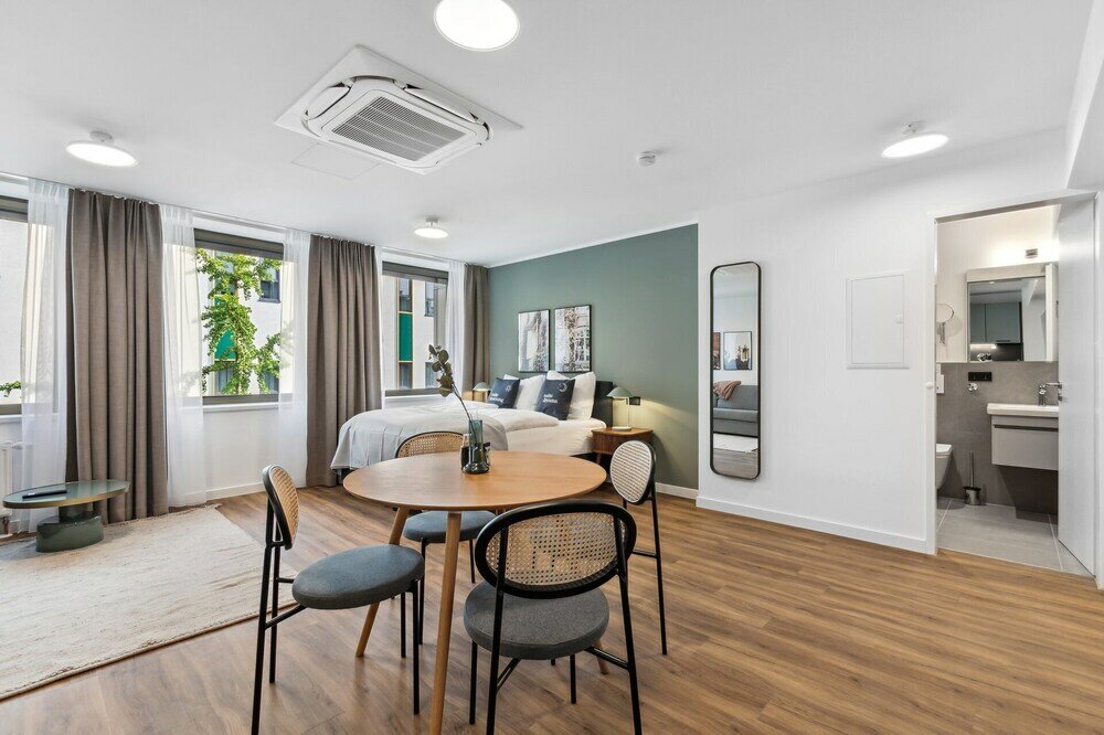 Фото Limehome Oberhausen Paul-Reusch-Str