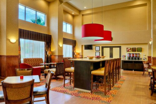 Гостиница Hampton Inn & Suites Palmdale в Палмдэйле