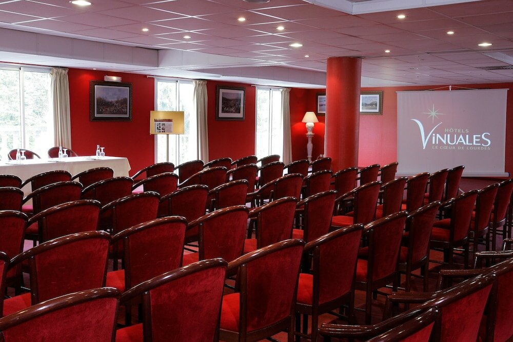 Фото Hotel La Solitude