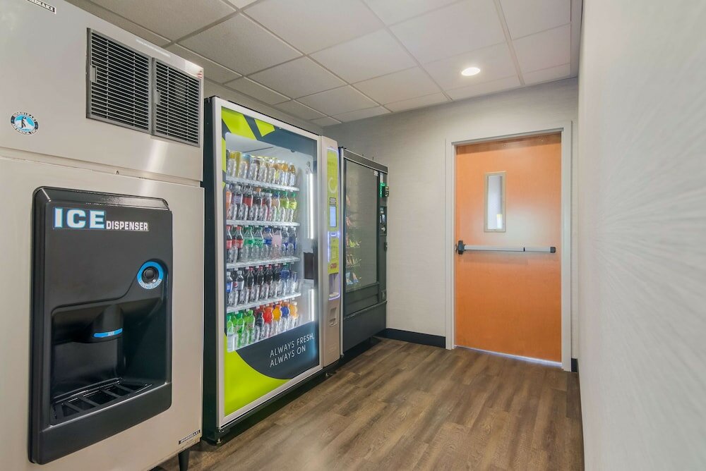 Фото Best Western Smithfield Inn