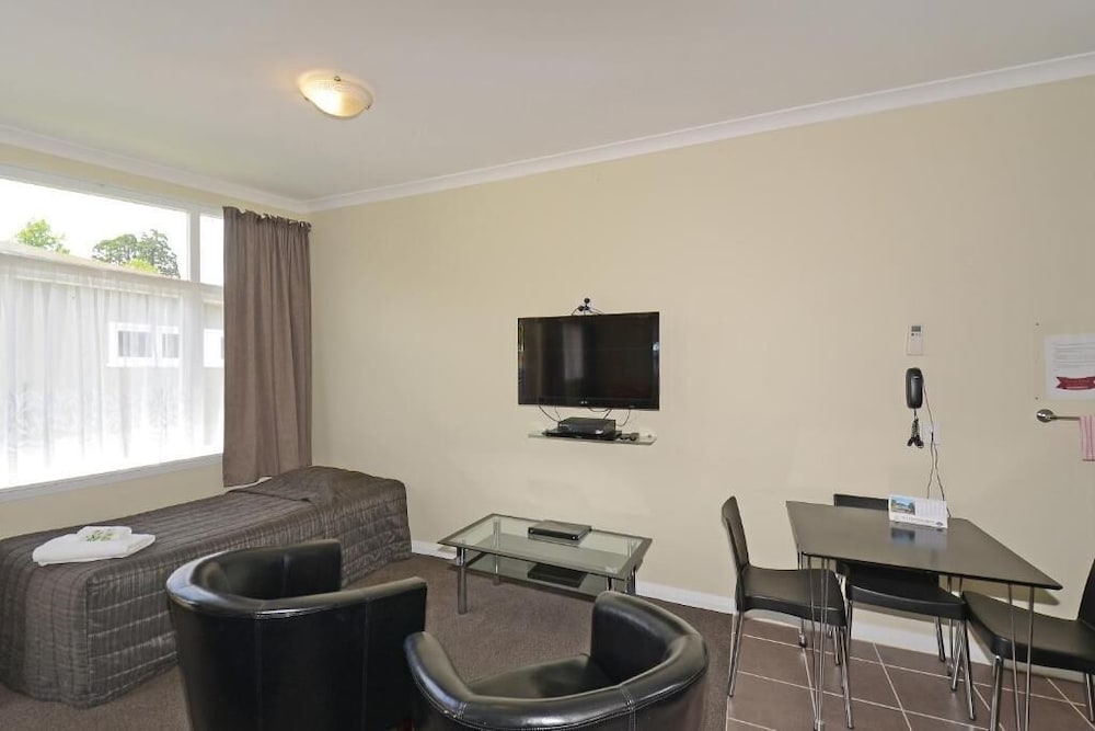 Фото Trentham Motel