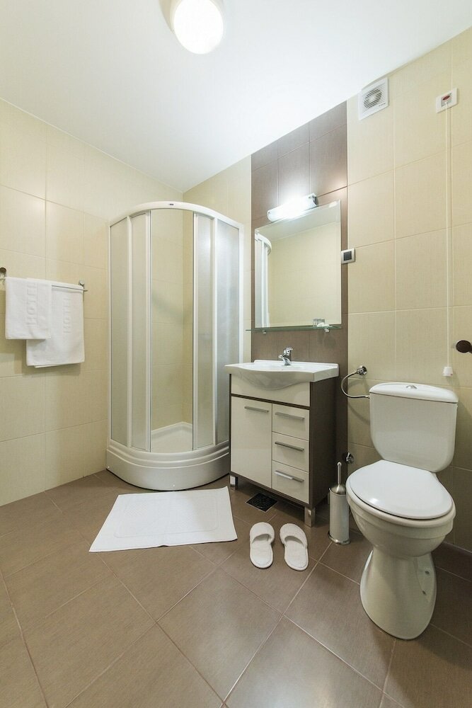 Фото Central Lux Hotel Kragujevac