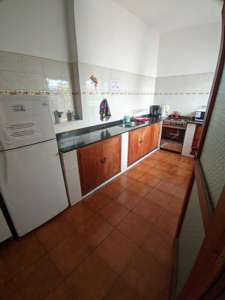 Фото Hostal Tilian