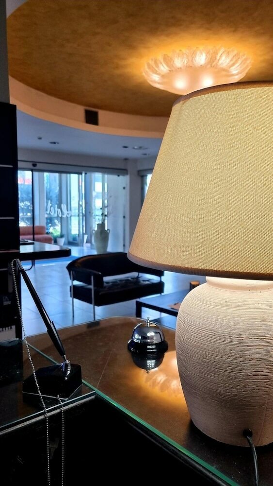 Фото Hotel Insteia