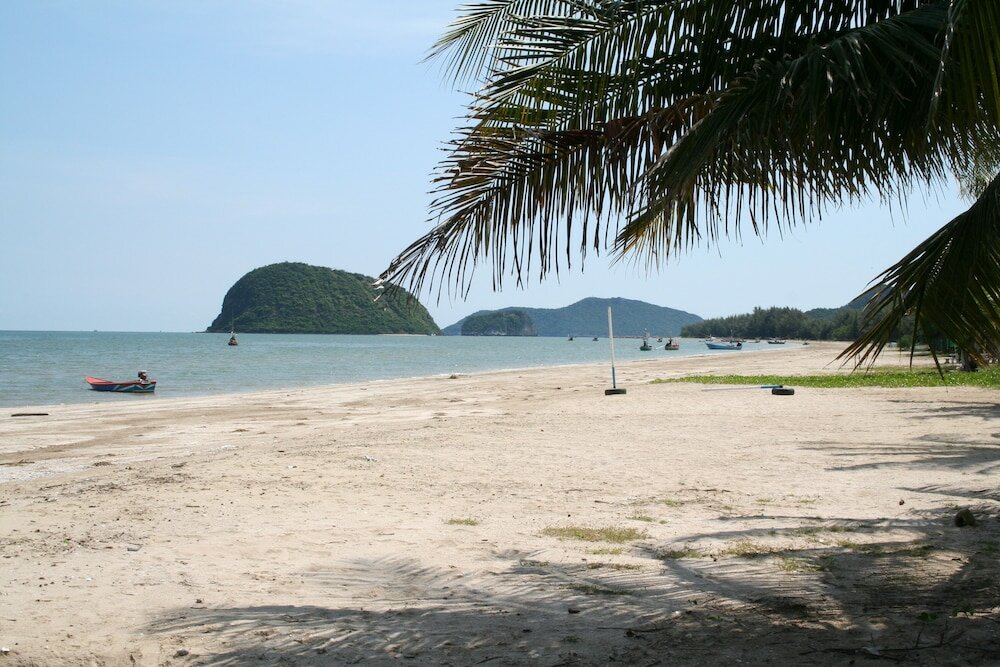 Фото Long Beach Inn